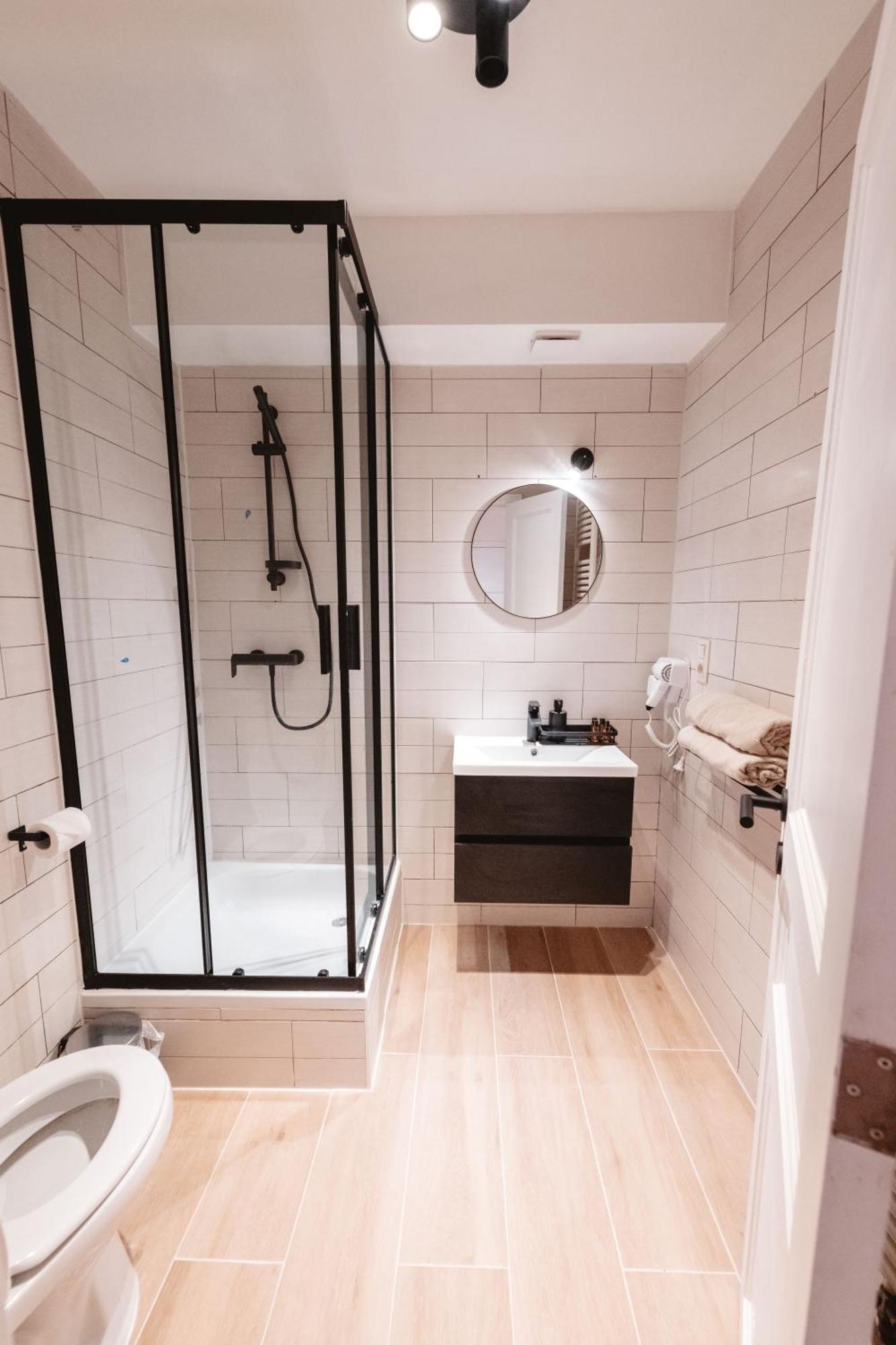 K-Suites Brussels Luaran gambar