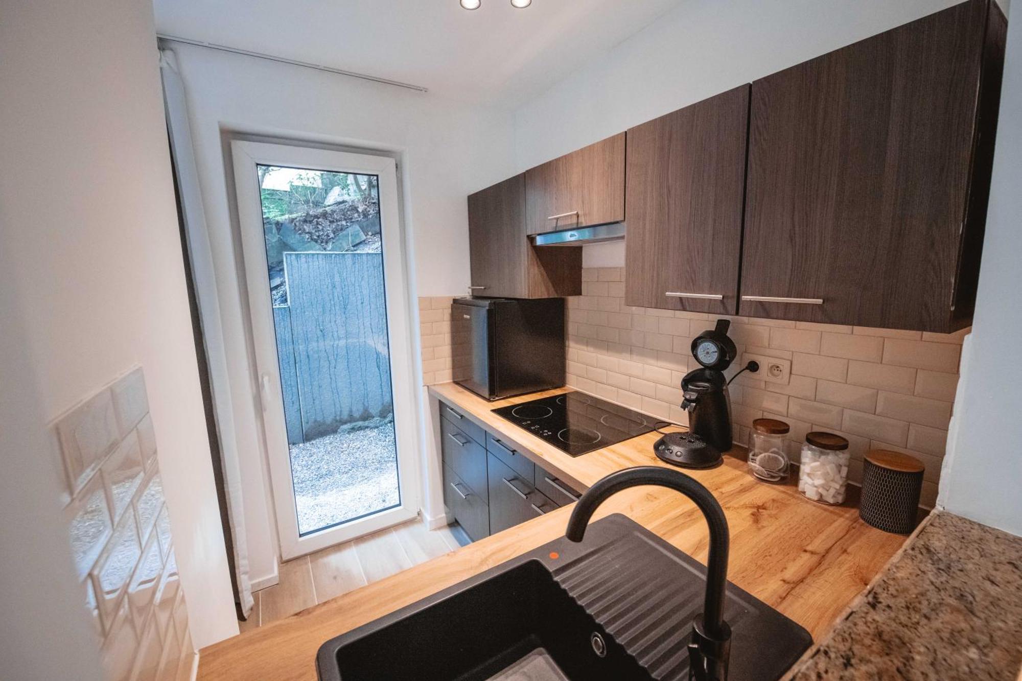 K-Suites Brussels Luaran gambar